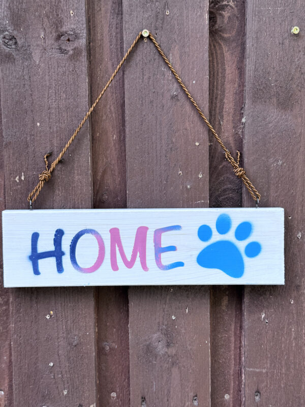Holzschild Home mit Hundepfote